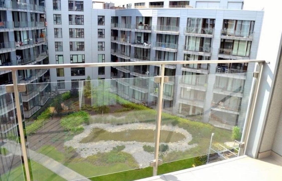 Studio Flat Triton Park Варшава Екстер'єр фото