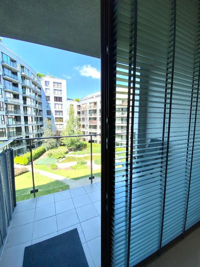 Studio Flat Triton Park Варшава Екстер'єр фото